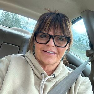 Meet your Posher, Kim